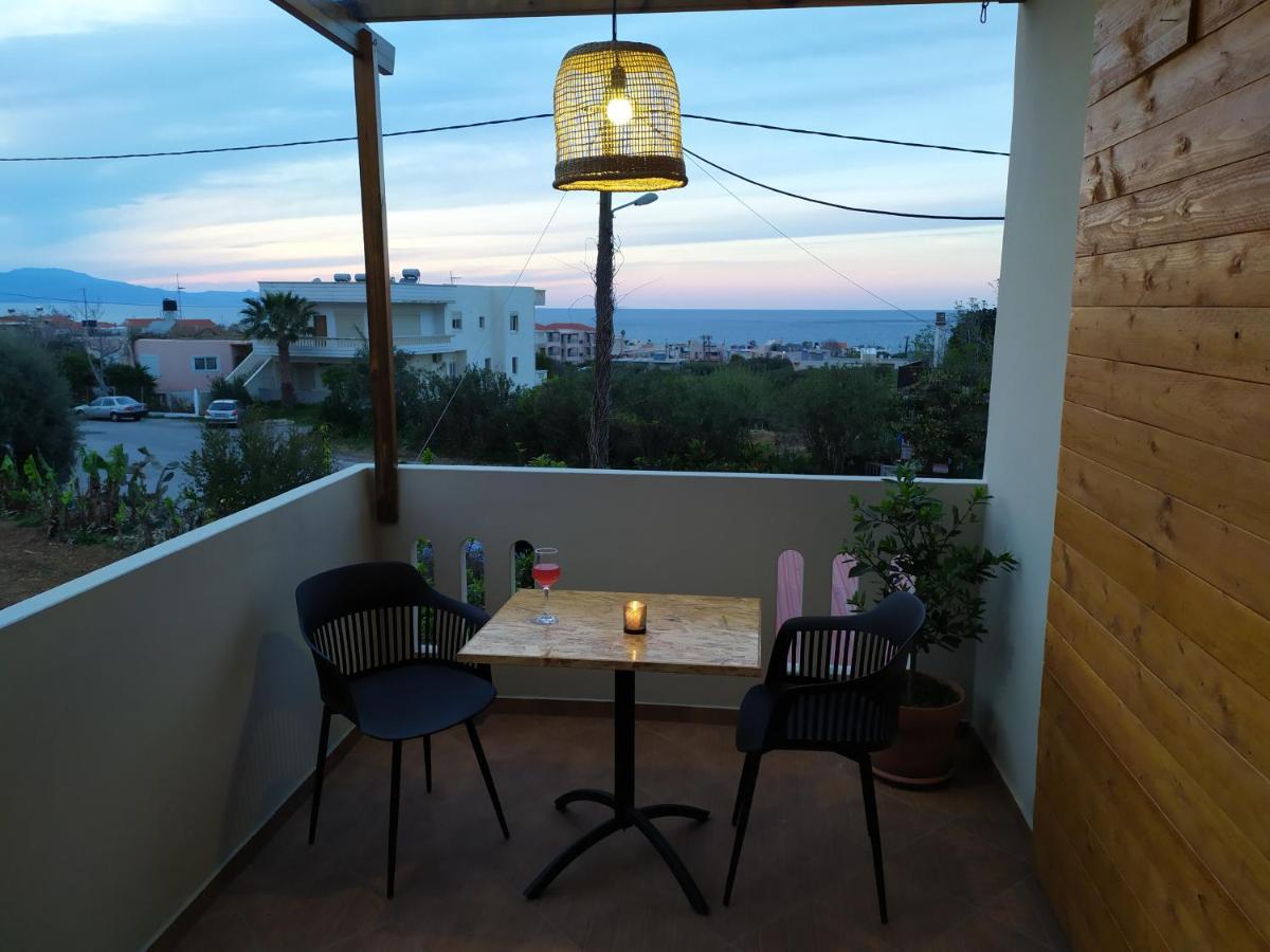 Giodriana Cozy Studio Agia Marina 外观 照片