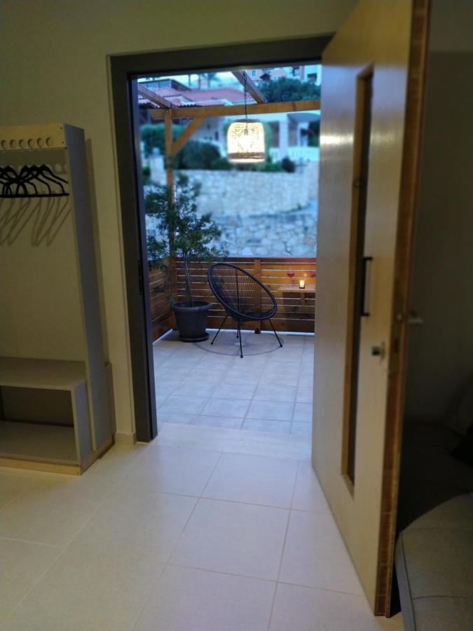 Giodriana Cozy Studio Agia Marina 外观 照片